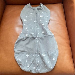 Happiest Baby SleepPea swaddle